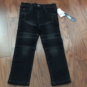 Nwt 3T black denim